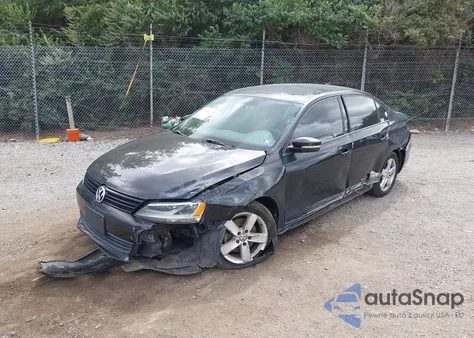 2012 Volkswagen Jetta 2.0L Tdi from USA, damaged, VIN 3VW3L7AJ7CM408899